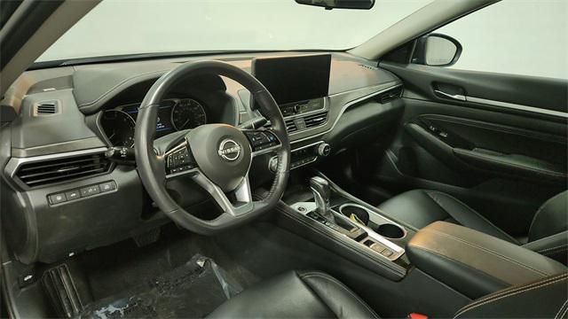 used 2023 Nissan Altima car