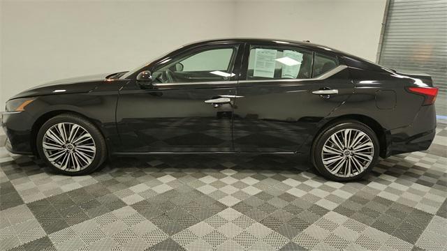 used 2023 Nissan Altima car