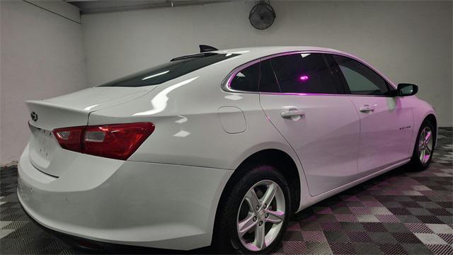 used 2024 Chevrolet Malibu car