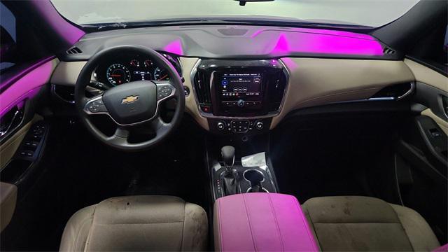 used 2022 Chevrolet Traverse car, priced at $22,888