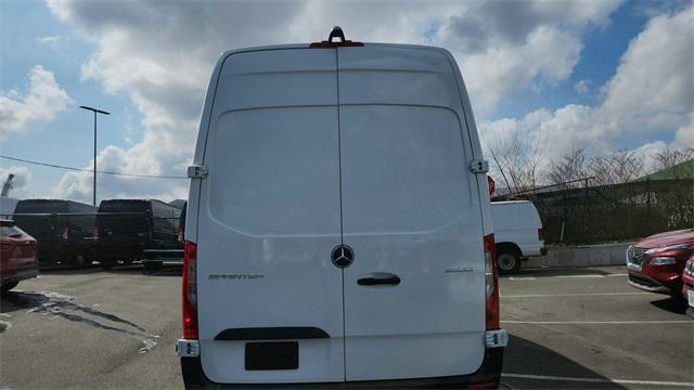 used 2023 Mercedes-Benz Sprinter 2500 car