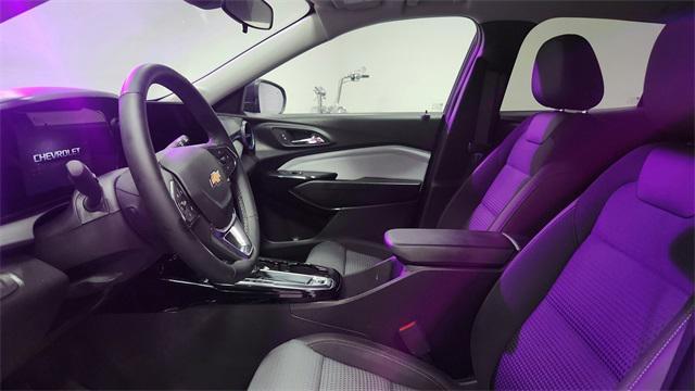 used 2025 Chevrolet Trax car