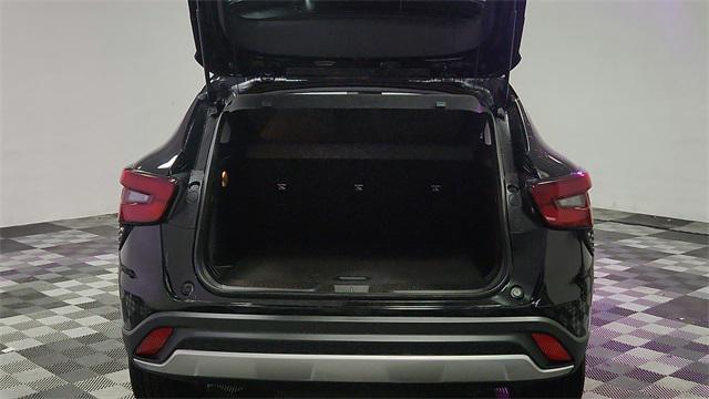 used 2025 Chevrolet Trax car