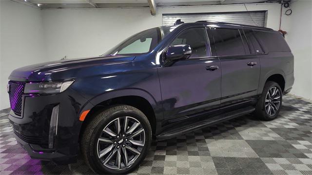used 2024 Cadillac Escalade ESV car, priced at $96,888