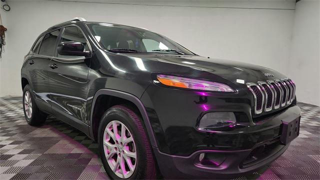 used 2016 Jeep Cherokee car
