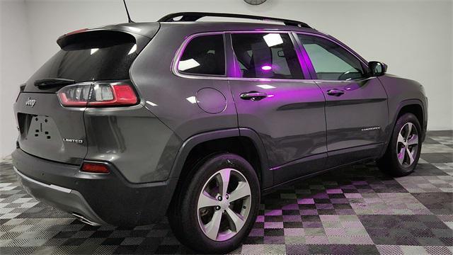 used 2022 Jeep Cherokee car