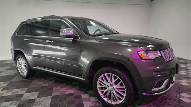used 2017 Jeep Grand Cherokee car