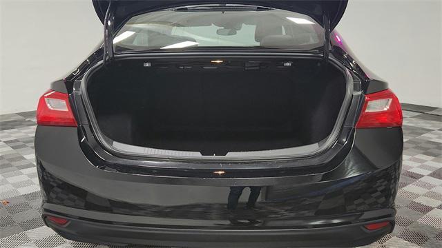 used 2023 Chevrolet Malibu car