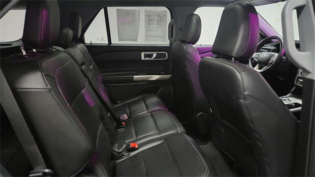 used 2023 Ford Explorer car