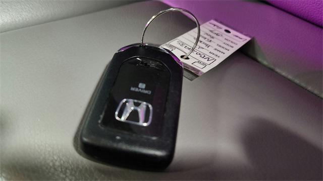 used 2022 Honda Pilot car, priced at $33,888