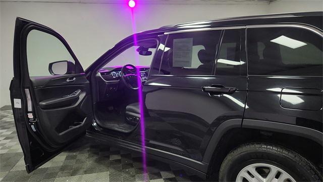 used 2023 Jeep Grand Cherokee car, priced at $28,888