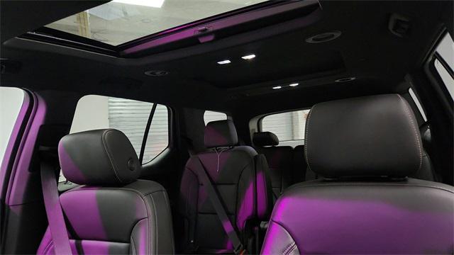 used 2022 Chevrolet Traverse car
