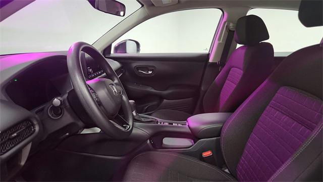 used 2025 Honda HR-V car