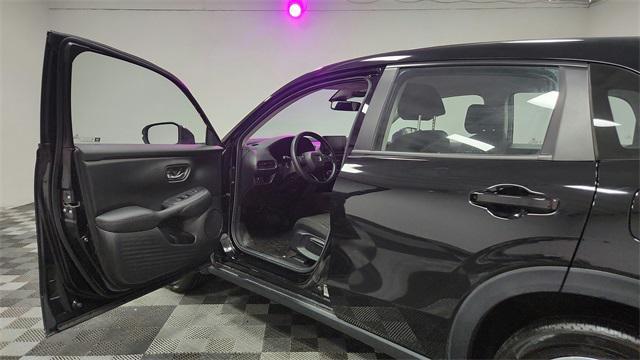 used 2025 Honda HR-V car