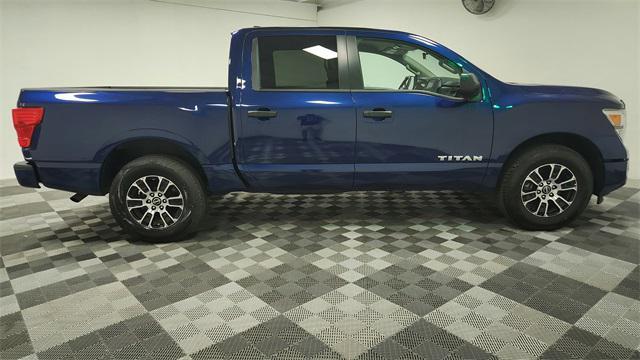 used 2023 Nissan Titan car