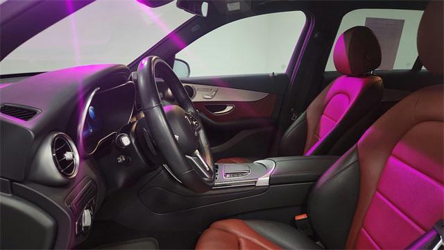used 2022 Mercedes-Benz GLC 300 car