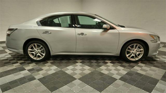 used 2014 Nissan Maxima car