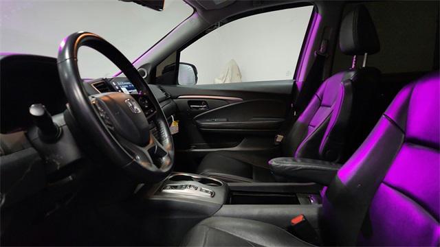 used 2022 Honda Pilot car, priced at $31,995