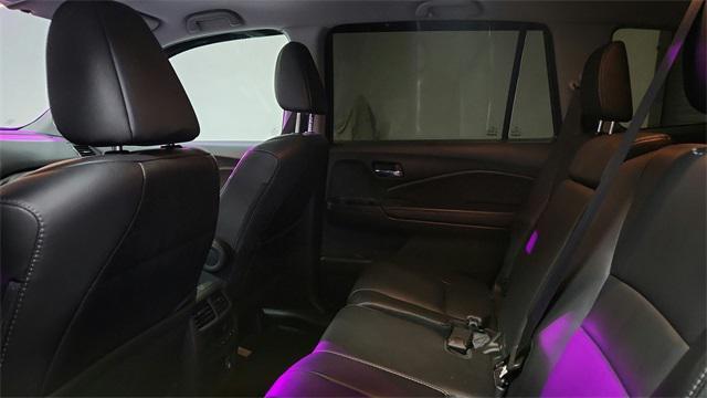 used 2022 Honda Pilot car, priced at $31,995