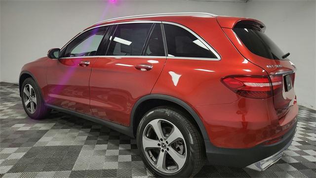 used 2019 Mercedes-Benz GLC 300 car