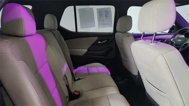 used 2023 Chevrolet Traverse car