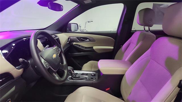 used 2023 Chevrolet Traverse car
