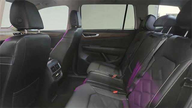 used 2024 Volkswagen Atlas car