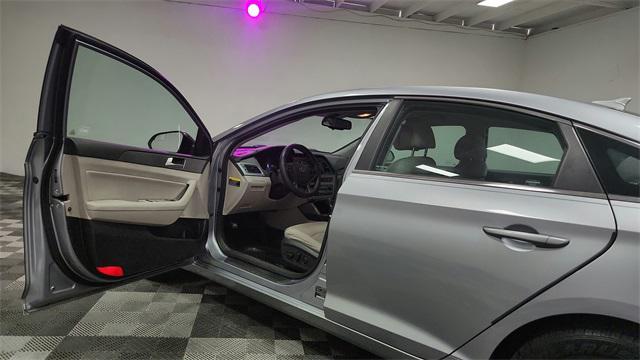 used 2015 Hyundai Sonata car