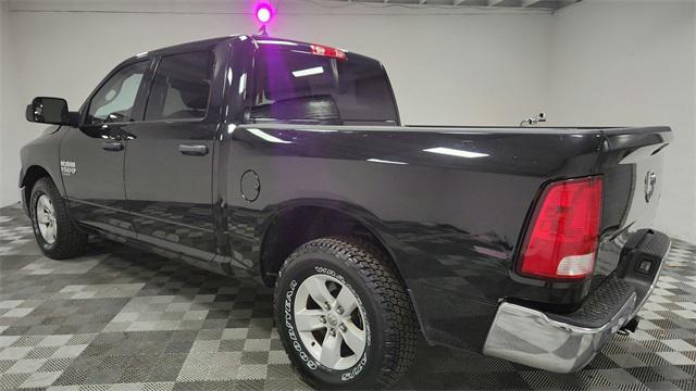 used 2022 Ram 1500 Classic car, priced at $25,888