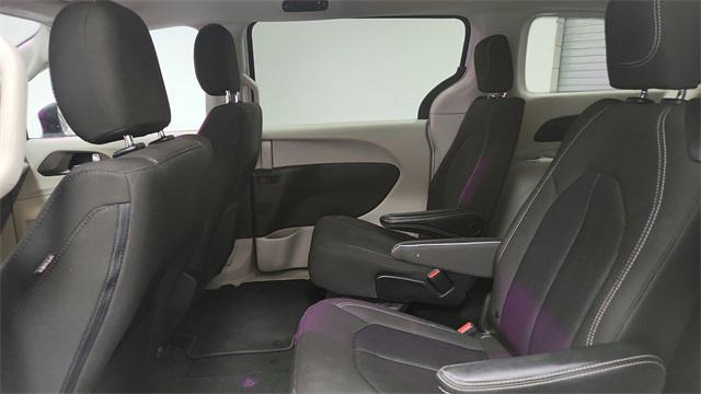 used 2023 Chrysler Voyager car