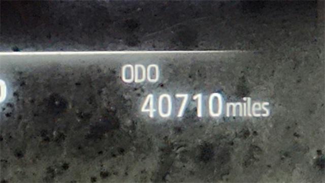 used 2023 Toyota Highlander car