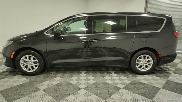 used 2020 Chrysler Pacifica car, priced at $18,888