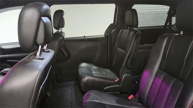 used 2019 Dodge Grand Caravan car