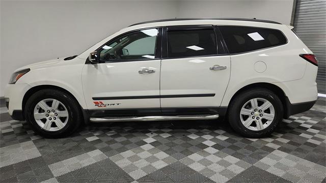 used 2013 Chevrolet Traverse car, priced at $9,995