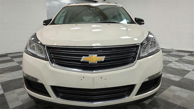 used 2013 Chevrolet Traverse car, priced at $9,995