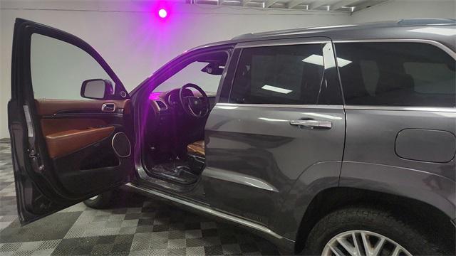 used 2017 Jeep Grand Cherokee car, priced at $18,888