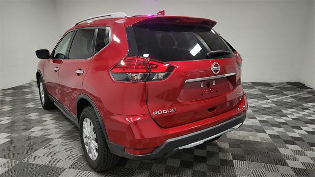 used 2017 Nissan Rogue car