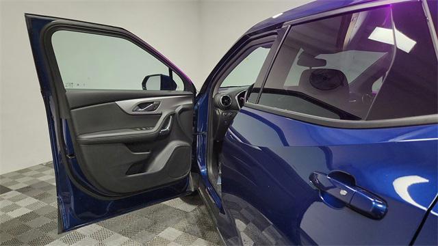used 2023 Chevrolet Blazer car