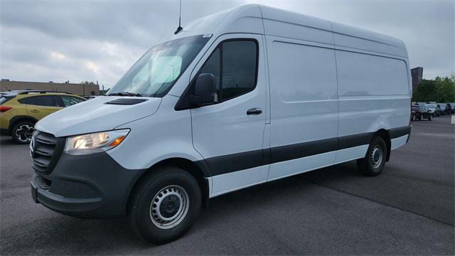 used 2023 Mercedes-Benz Sprinter 2500 car