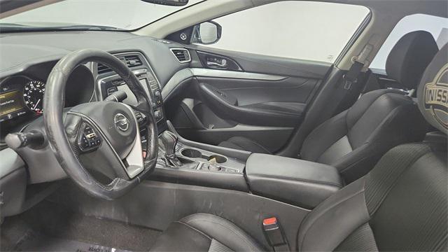 used 2016 Nissan Maxima car