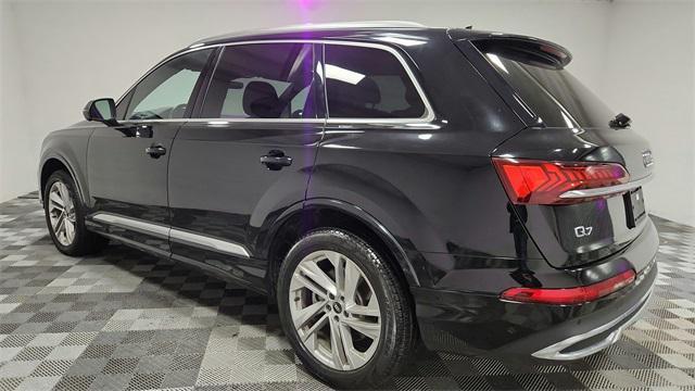 used 2021 Audi Q7 car