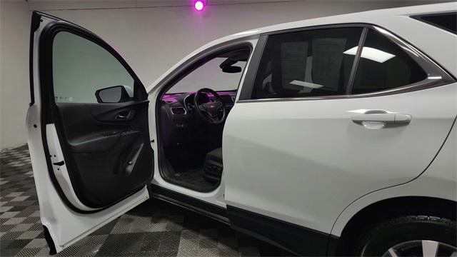 used 2022 Chevrolet Equinox car, priced at $15,800