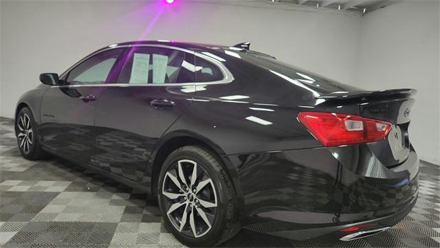 used 2025 Chevrolet Malibu car