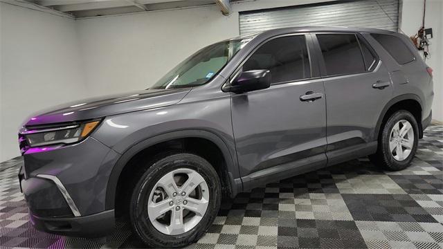 used 2024 Honda Pilot car, priced at $34,800