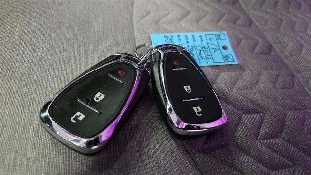 used 2022 Chevrolet Equinox car, priced at $21,800