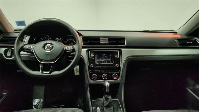 used 2018 Volkswagen Passat car