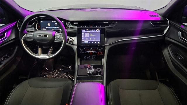 used 2025 Jeep Grand Cherokee L car, priced at $39,888