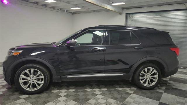 used 2021 Ford Explorer car