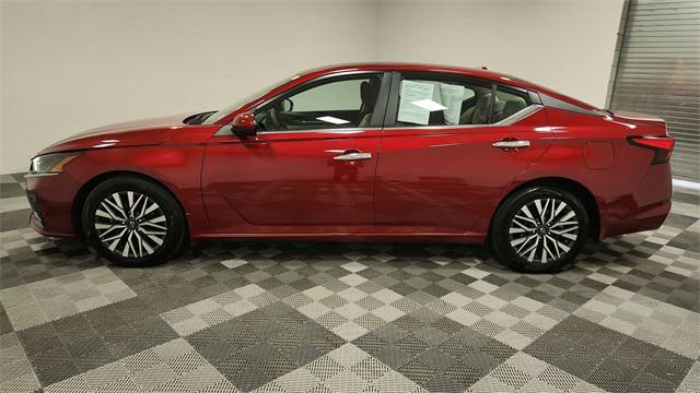 used 2023 Nissan Altima car