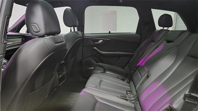 used 2021 Audi Q7 car
